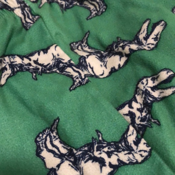 ✨3 x $20 ✨ 3 fleece pj pants 2T & 3T - Picture 2 of 4